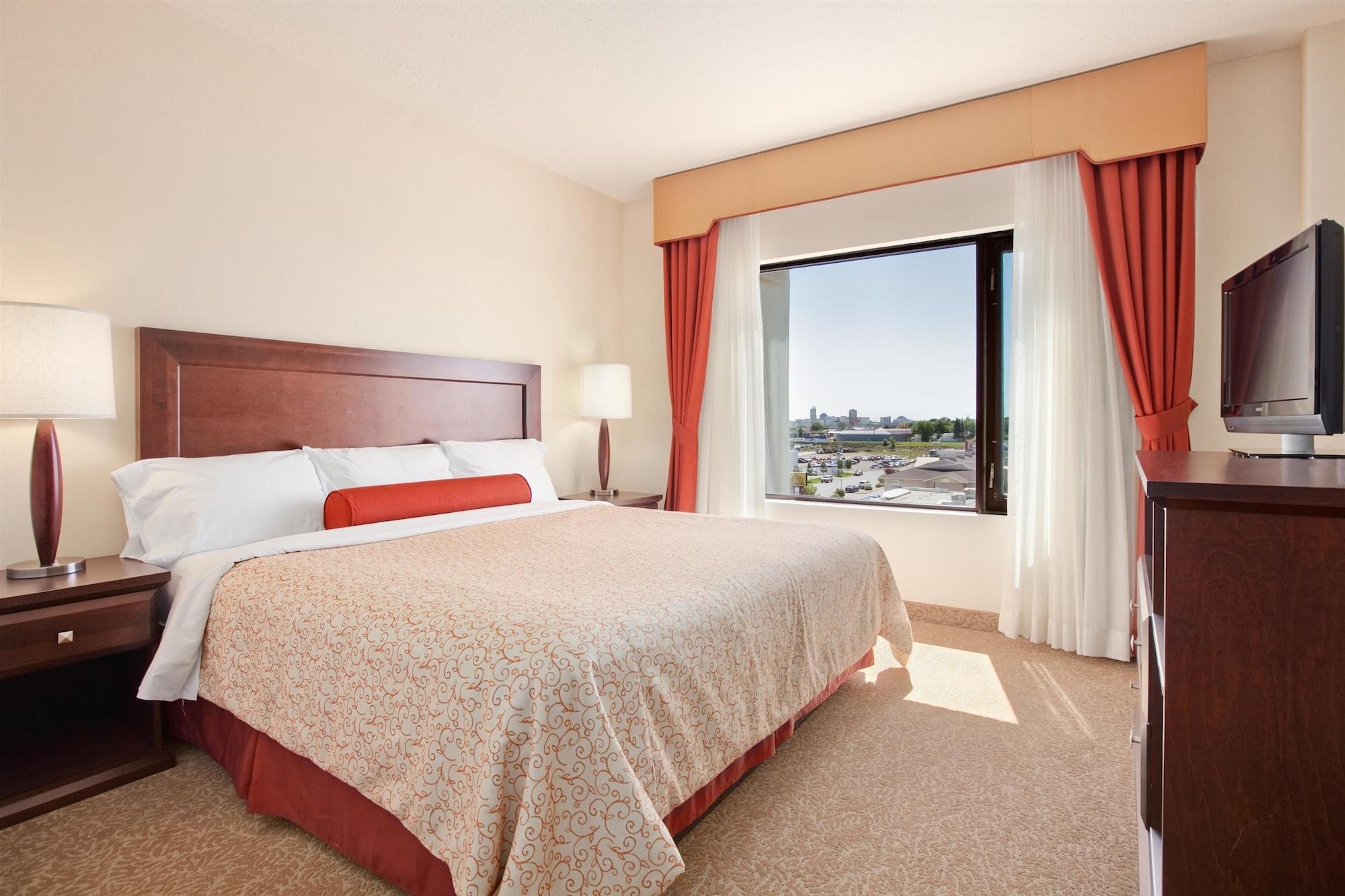 Travelodge Hotel By Wyndham Saskatoon Ngoại thất bức ảnh