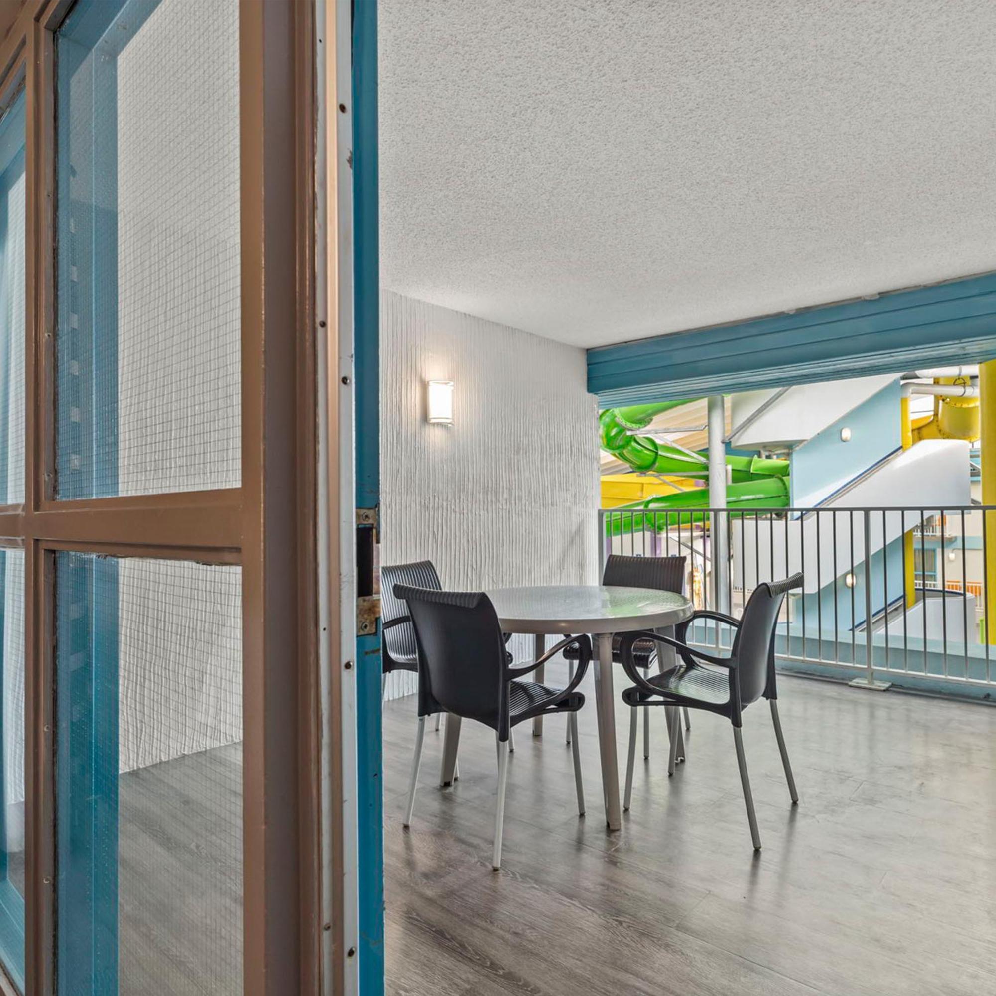Travelodge Hotel By Wyndham Saskatoon Ngoại thất bức ảnh
