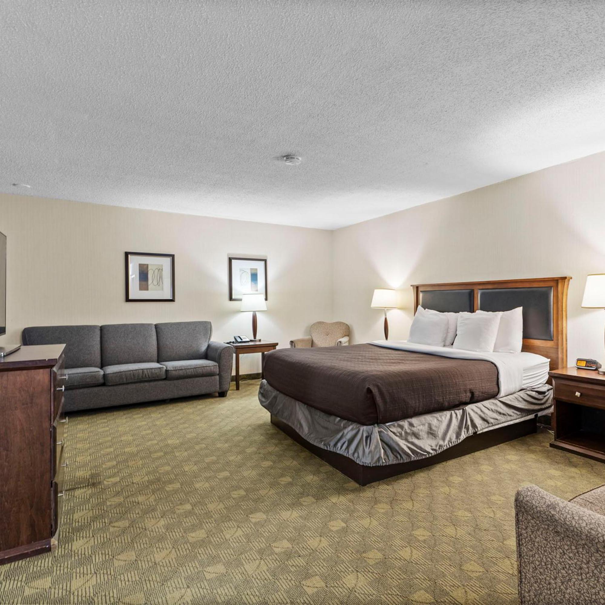 Travelodge Hotel By Wyndham Saskatoon Ngoại thất bức ảnh