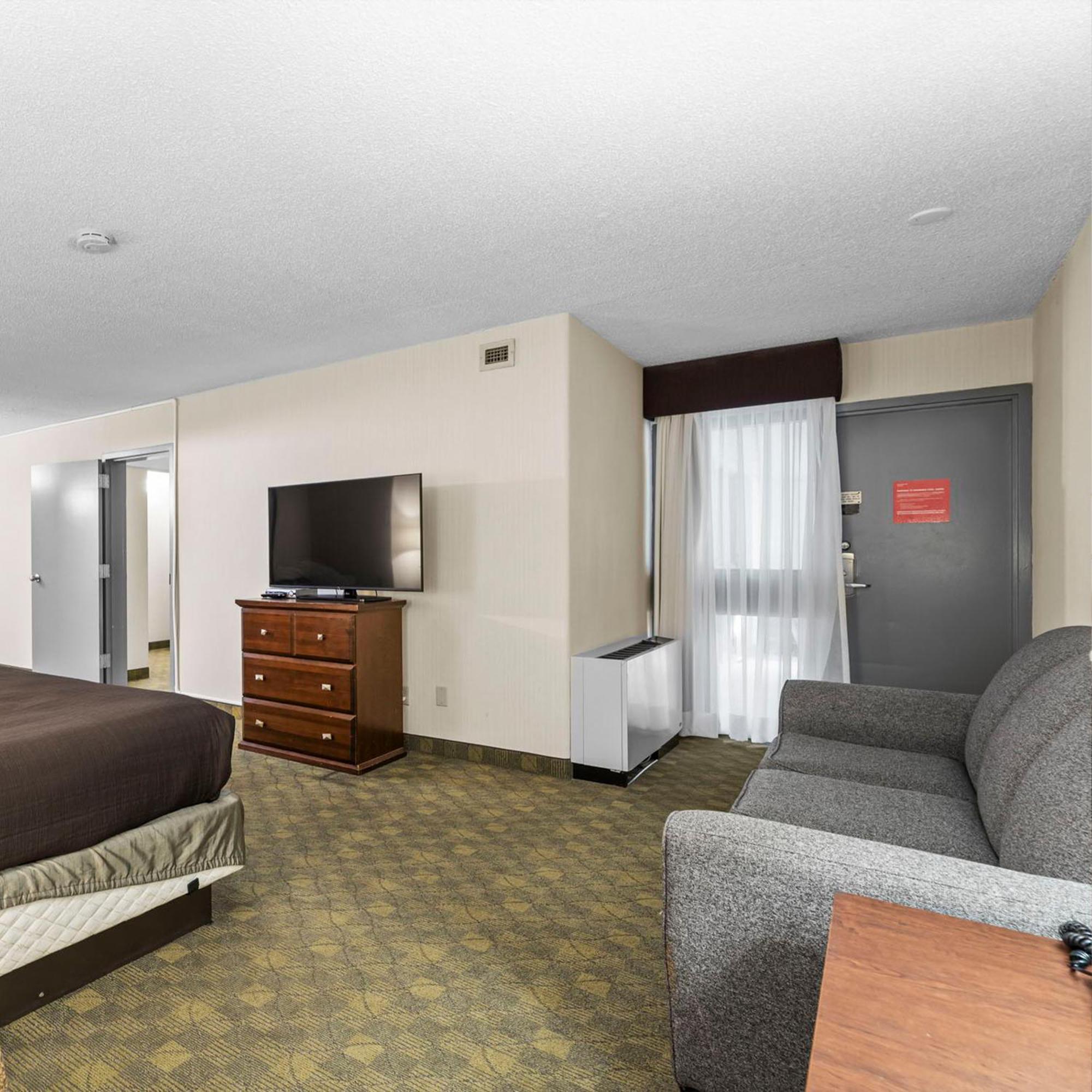 Travelodge Hotel By Wyndham Saskatoon Ngoại thất bức ảnh